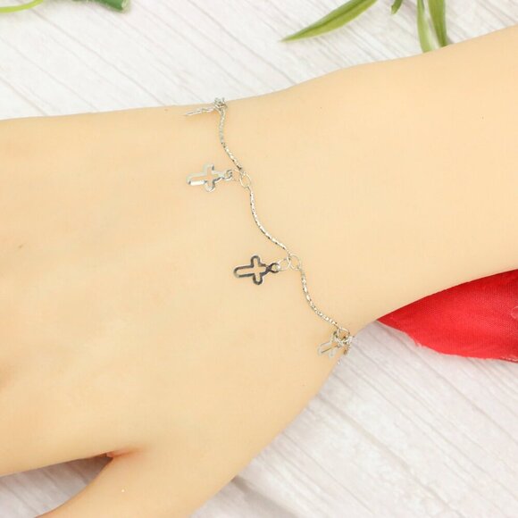 "Trendy Handmade Bracelet – A Thoughtful Gift for Girls & Women | UNVRC1041 - Picture 6 of 10